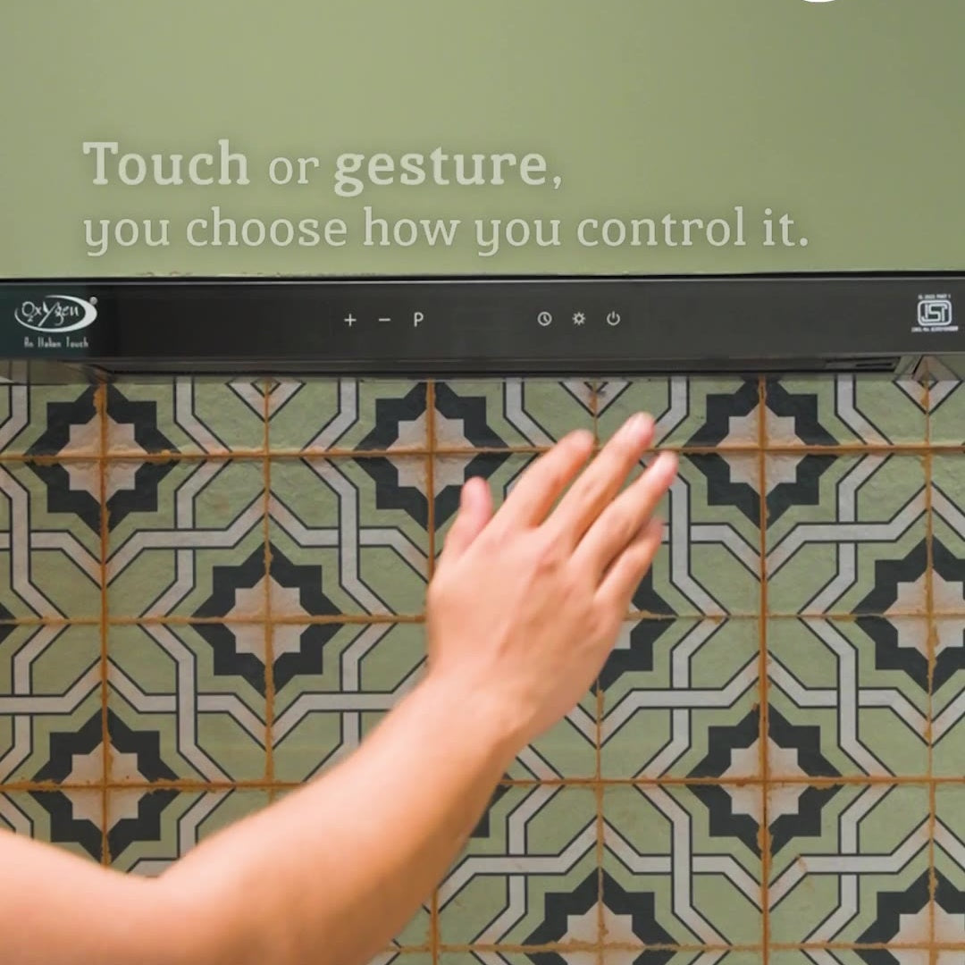 Oxygen 2050-60 chimney touch and gesture motion sensor controls in use
